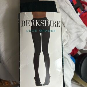 Berkshire Luxe Opaque Tights in Black